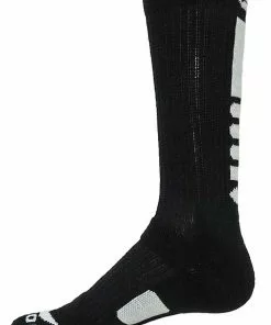 Red Lion Legend 2.0 Crew Socks White/Red 31 Red Lion Legend 2.0 Crew Socks White/Red -Deals football Store 689 legend2 blackwhite l mainProductImage FullSize